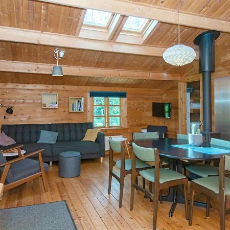 6 Person Holiday Home In F Rvang Fårvang Eksteriør billede