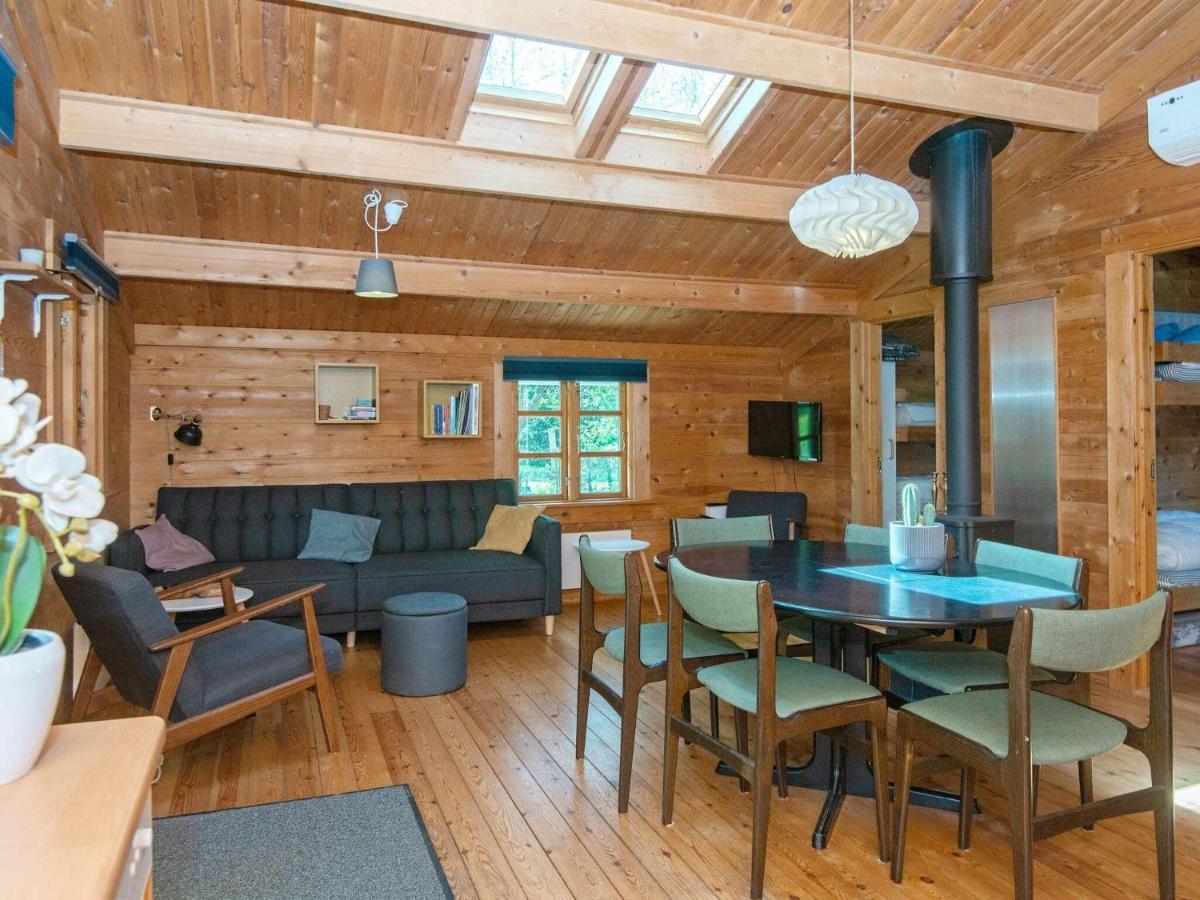 6 Person Holiday Home In F Rvang Fårvang Eksteriør billede